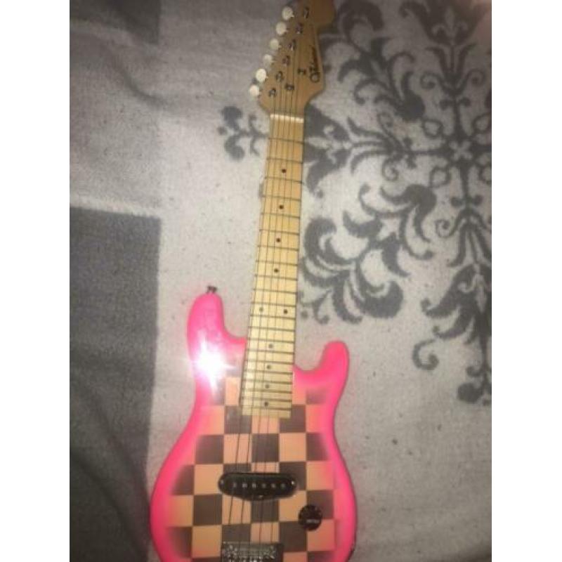 Volcano Rock-A-Teer Gitaar + Tas
