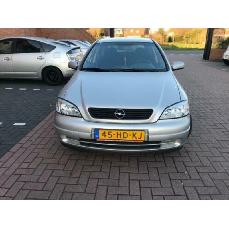 Opel Astra 1.6 8V 5D AUTOMAAT 2001 Grijs