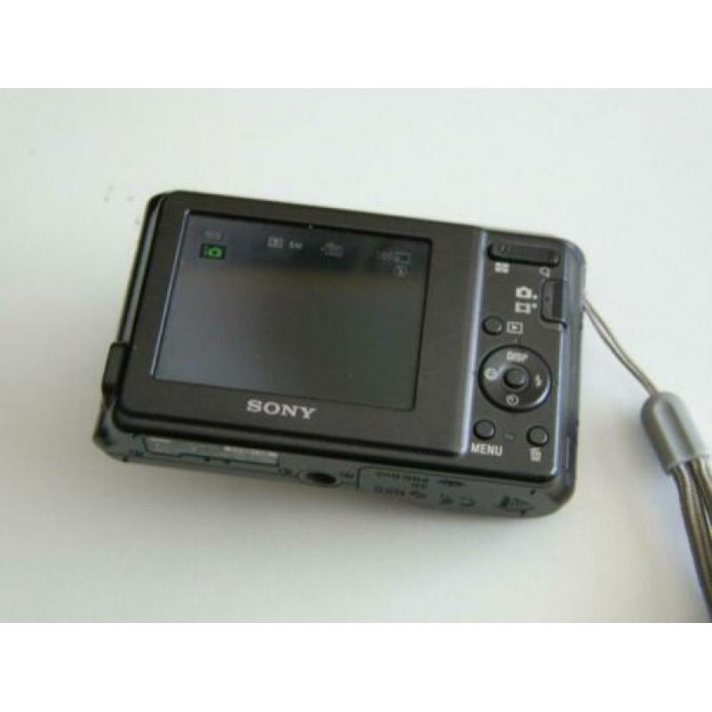 Sony CyberShot DSC-S2000 Black TEAB