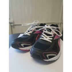 Reebok hardloopschoenen maat 38,5