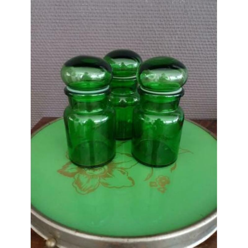 Retro vintage groene apothekersflesjes stopflessen glas