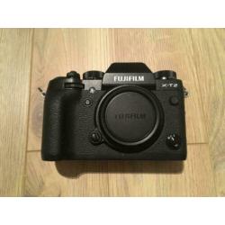 Fujifilm X-T2 + grip