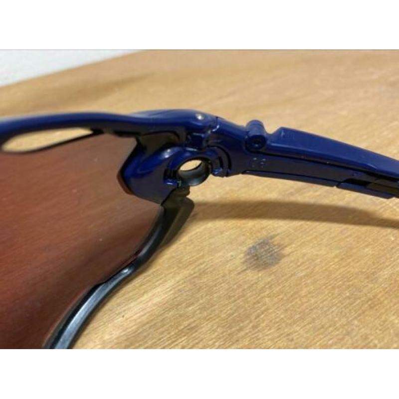 Oakley Jawbreaker Polished Navy met Prizm Road lens