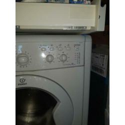 Ik verkoop een goed werkende wasmachine