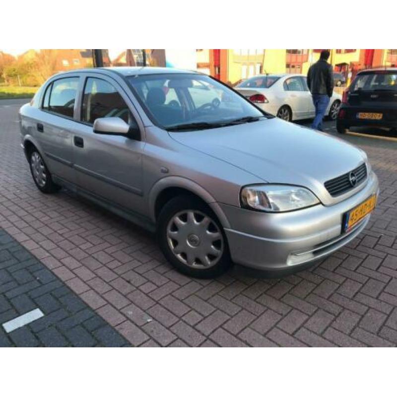 Opel Astra 1.6 8V 5D AUTOMAAT 2001 Grijs