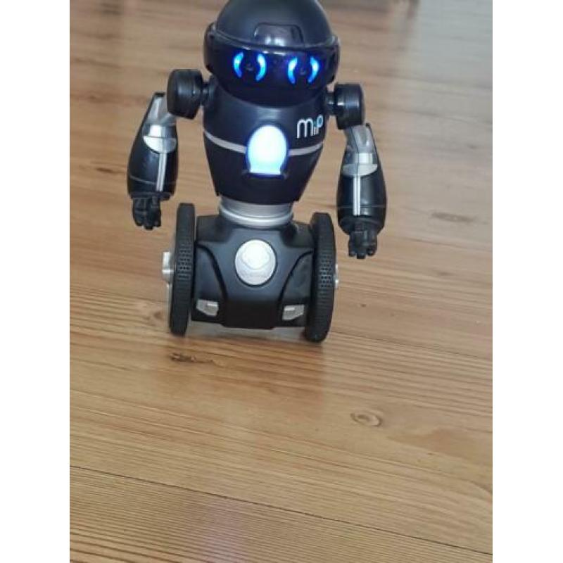 Mip robot je eigen speelgoedbutler