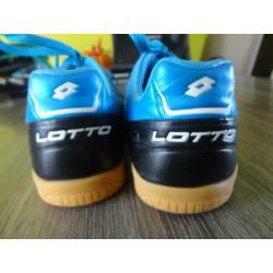 Blauwe Lotto sportschoenen maat 39