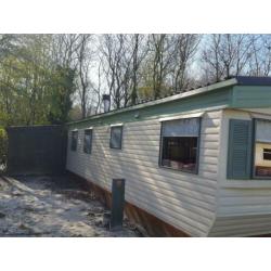 Te koop stacaravan op camping ronostrand in Een.