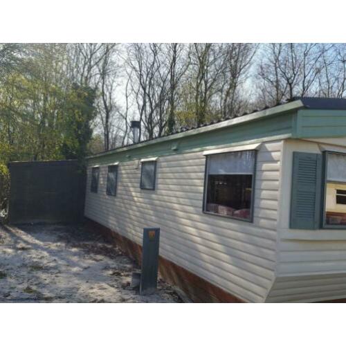 Te koop stacaravan op camping ronostrand in Een.