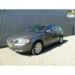 Volvo V50 2.0D /Airco/Ecc/Audio/LMV. Zeer nette auto.