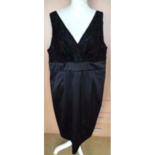 Jurk maat 50 van Debenhams