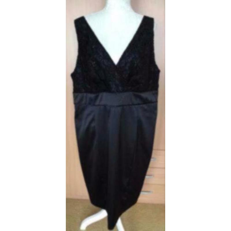 Jurk maat 50 van Debenhams
