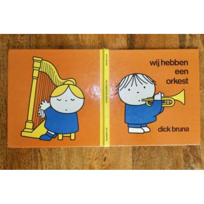 Nijntje boekjes.