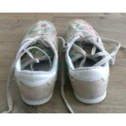 Leuke schoenen maat 35