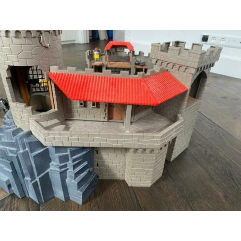 Playmobil Kasteel der Leeuwenridders + Drievoudige Katapult