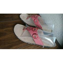 Slippers teenslippers maat 40