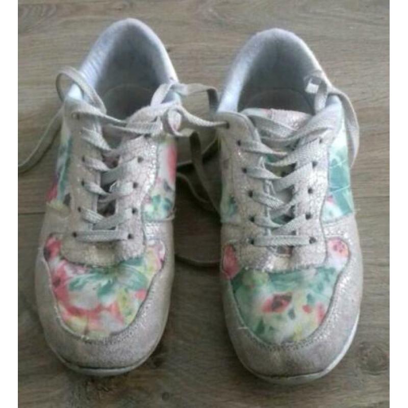 Leuke schoenen maat 35