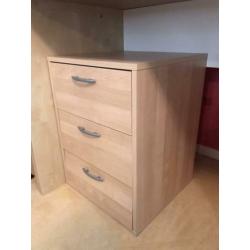 Nachtkastje Goliat IKEA | Malm | 3 lades | Als nieuw