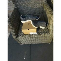 NIEUW Maat 46 Echt Leren Instap schoenen zijn van het merk: