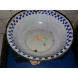 grote grijze emaille schaal, doorsnede 35 cm