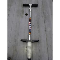 Pogostickspring/kinderspringstuck.