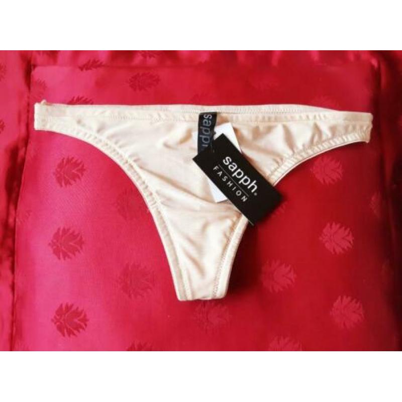 Sapph gloednwe hipsters strings slips jarretels S M L XL