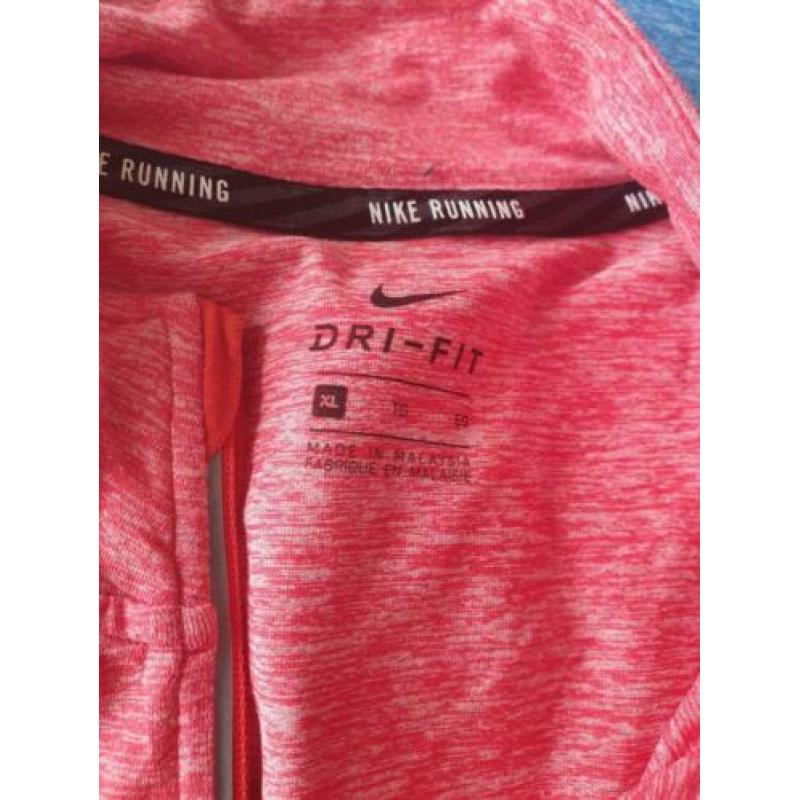 Nieuwstaat dames nike hardloop sport tops longsleeve mt XL
