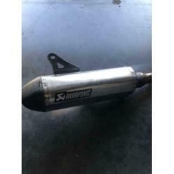 akrapovic vespa uitlaat origineel!