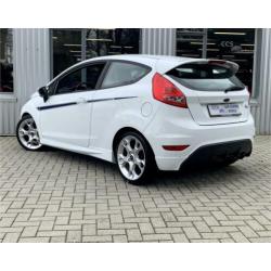 Ford Fiesta 1.6 135 PK, LEDER, ECC, PDC, STOELVERW.