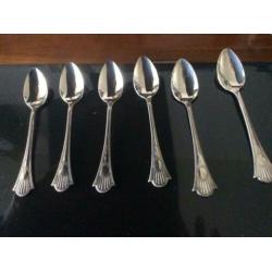 6 lepeltjes en 6 vorkjes (Keltum)