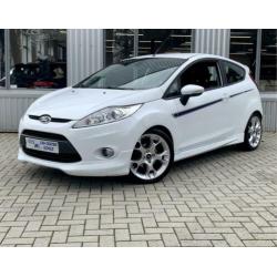 Ford Fiesta 1.6 135 PK, LEDER, ECC, PDC, STOELVERW.