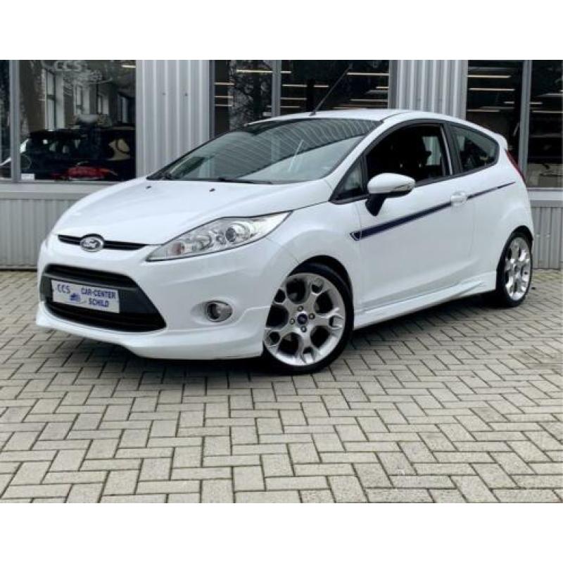 Ford Fiesta 1.6 135 PK, LEDER, ECC, PDC, STOELVERW.