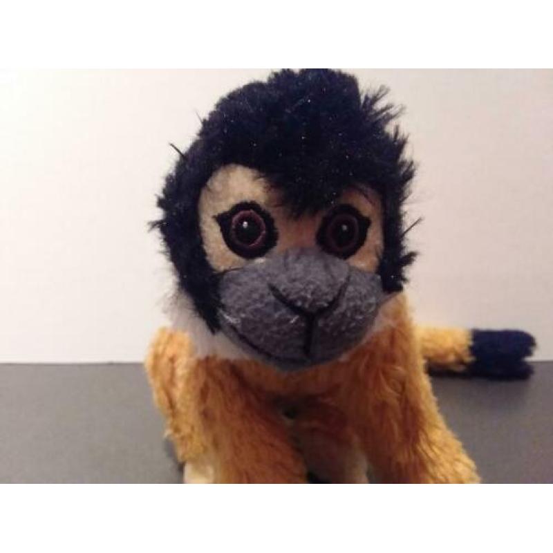 P.i.a pia aap knuffel knuffeltje