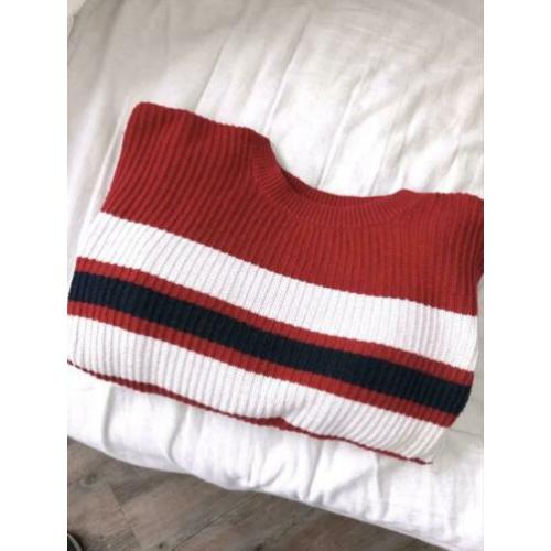 Hollister trui te koop!