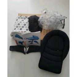 Stokke Xploy compleet + Maxi cosi cabrio fix en adapter