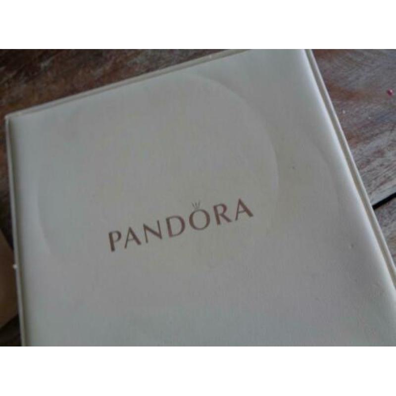 pandora sieraden doosjes