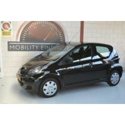 Toyota Aygo 1.0-12V 5DRS, AIRCO, APK, NAP, ALL-SEASON BANDEN