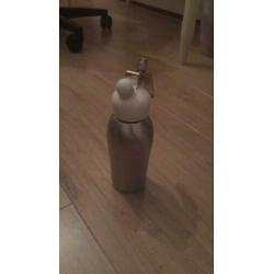 NIEUWE roestvrijstalen Slagroomspuit incl. Patronen