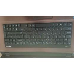 17 " Intel Core i3 2330M@2.2Ghz,64 bits. Bied vanaf €120,-