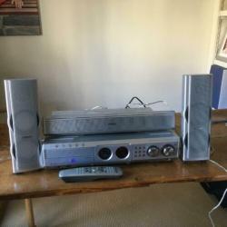 Philips MD5700D Home theater systeem en Sony stereo compact