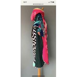 Surfponcho badcape surfcape hoodie badstof omkleedhanddoek