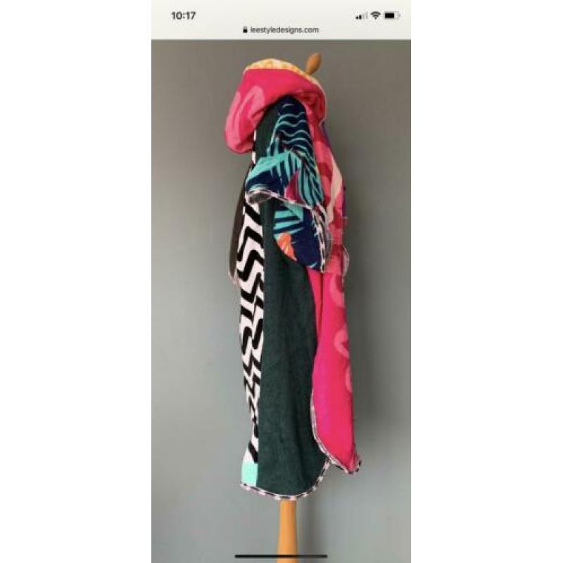 Surfponcho badcape surfcape hoodie badstof omkleedhanddoek