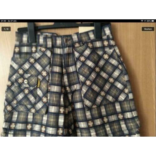 Broek mt, S / M. Salty. Dog, afritsmodel!!