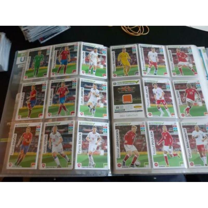 Panini Adrenalyn XL Road to Euro 2020