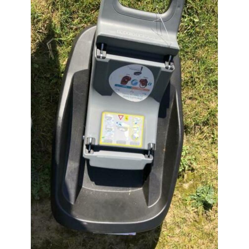FamilyFix isofix met maxi-cosi pebble autostoel groep 0