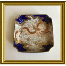 Antiek Japans porseleinen schaaltje: Fukagawa Seiji, draak