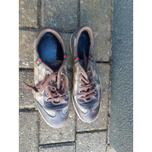 Gucci sneakers maat 35.5 in goede staat.