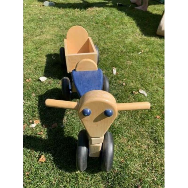 Houten loopfiets Van Dijk + aanhanger blauw
