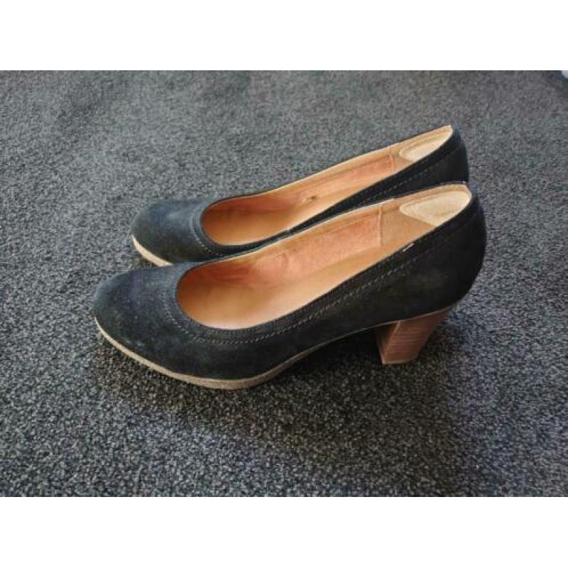 Pump zwart velours maat 41