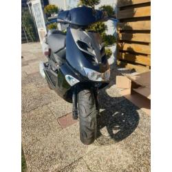 Aprilia sr piaggio ( of in onderdelen) 70 cc